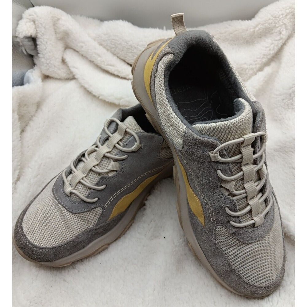 Earth Origins Size‎ 8.5M  Women's Tierney Sneaker Frost Grey Suede